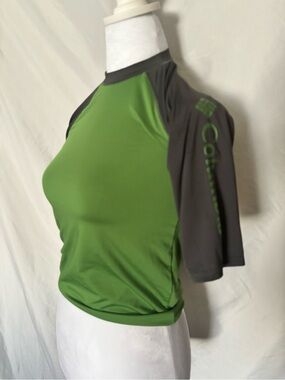Columbia Boy’s Green Short-Sleeve Rash Guard baseball style
